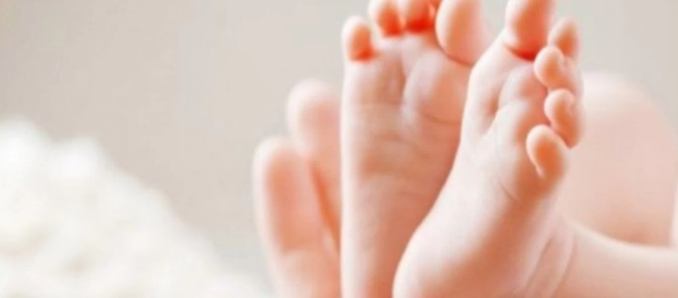 Επίδομα γέννας: Ποιοι το δικαιούνται και σε πόσες δόσεις θα πάρουν τα χρήματα;